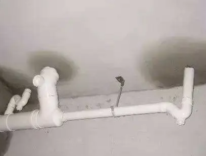 巴里坤哈萨克卫生间测漏水的几种情景